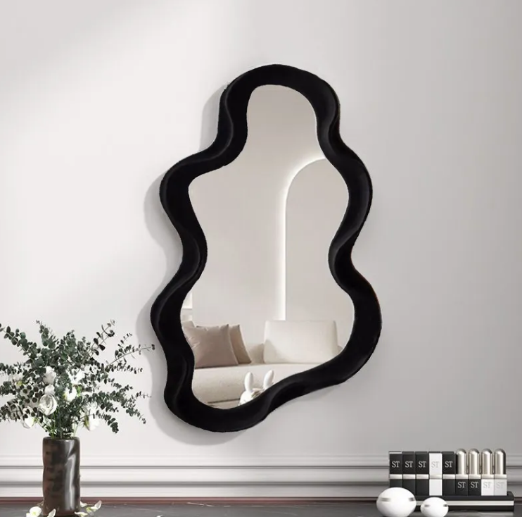 Wavy Shaped Mirror